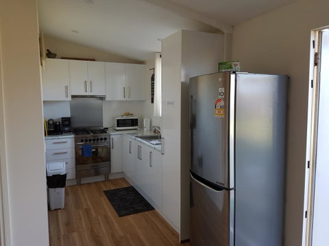 Romsey Homestay - Great Ocean Road Tourism 3