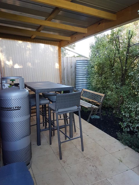 Romsey Homestay - Great Ocean Road Tourism 12
