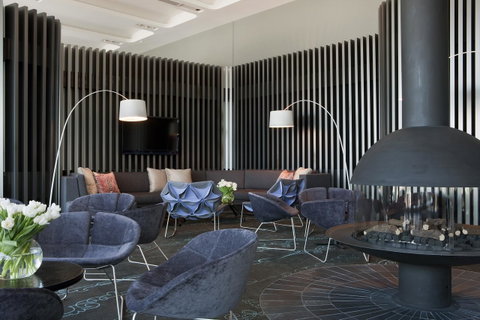 Crown Metropol Melbourne - Great Ocean Road Tourism 9