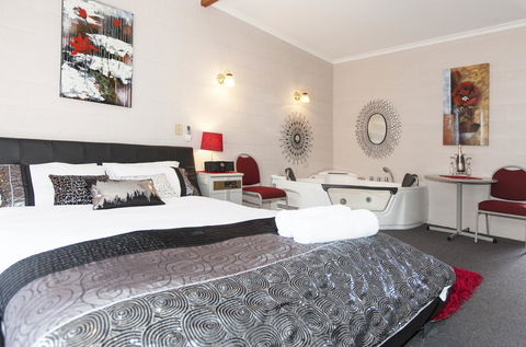 The Grampians Motel - Great Ocean Road Tourism 19