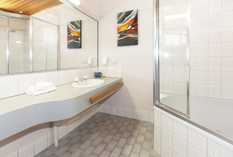 The Grampians Motel - Great Ocean Road Tourism 16