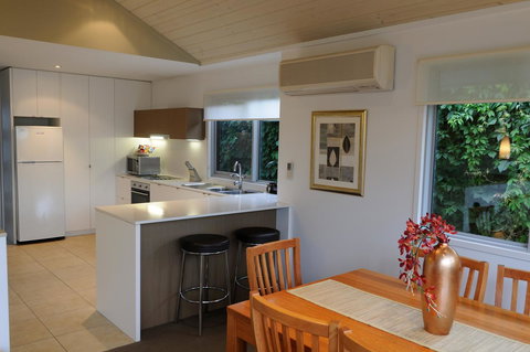 The Victoria Apartments - Great Ocean Road Tourism 7