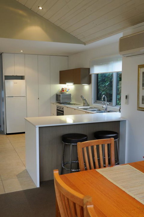 The Victoria Apartments - Great Ocean Road Tourism 15