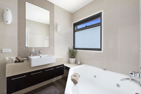 Apollo Bay Cottages - Great Ocean Road Tourism 8