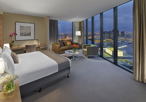 Crown Promenade Melbourne - Great Ocean Road Tourism 1