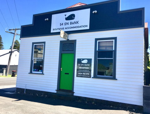 54 On Bank - Great Ocean Road Tourism 0