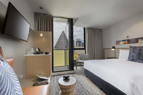 Brady Hotels Central Melbourne - Great Ocean Road Tourism 0