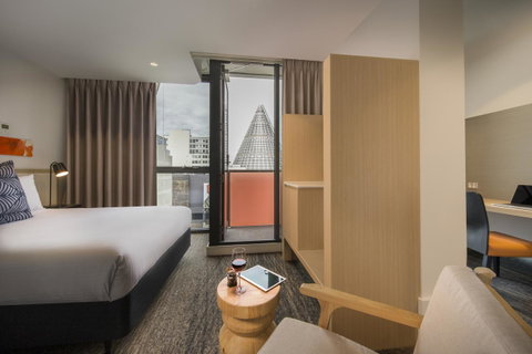 Brady Hotels Central Melbourne - Great Ocean Road Tourism 6