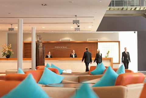 PARKROYAL Melbourne Airport - Great Ocean Road Tourism 8