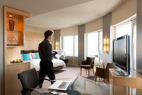 PARKROYAL Melbourne Airport - Great Ocean Road Tourism 43