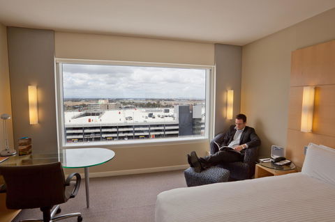 PARKROYAL Melbourne Airport - Great Ocean Road Tourism 17