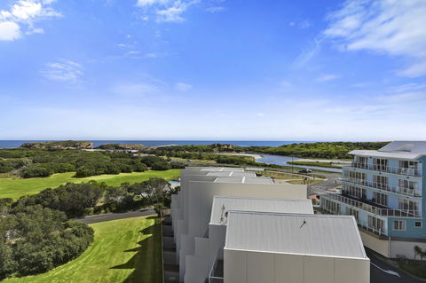 Deep Blue Hotel & Hot Springs - Great Ocean Road Tourism 34