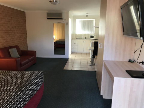 Beachcomber Motel & Apartments - Great Ocean Road Tourism 7