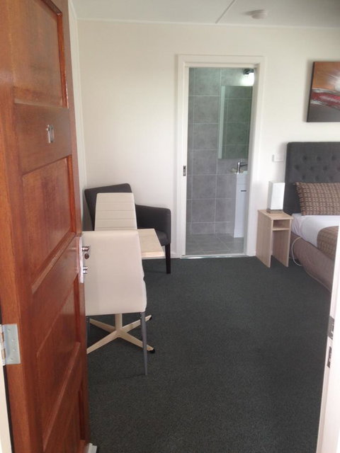 Beachcomber Motel & Apartments - Great Ocean Road Tourism 29