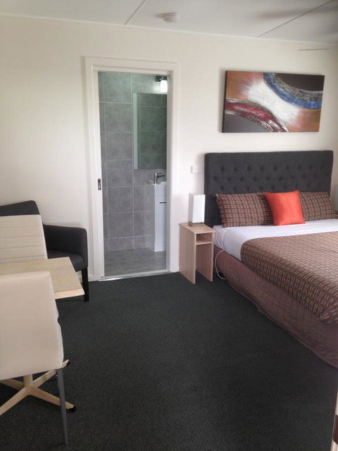 Beachcomber Motel & Apartments - Great Ocean Road Tourism 18