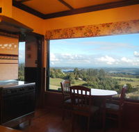 A Cottage with a View at Tudor Ridge - Great Ocean Road Tourism