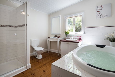Koovelly Spa - Great Ocean Road Tourism 9