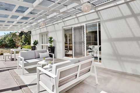 Sandymount - Great Ocean Road Tourism 16