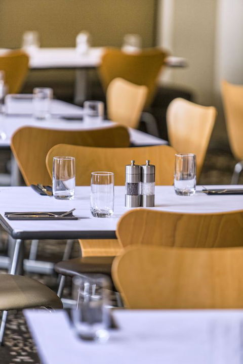 Holiday Inn Melbourne Airport, An IHG Hotel - Great Ocean Road Tourism 6