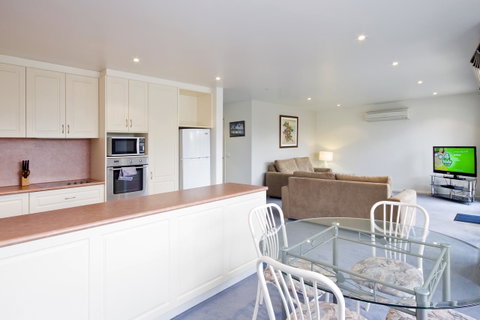 Anchorage Motel & Villas Lorne - Great Ocean Road Tourism 19