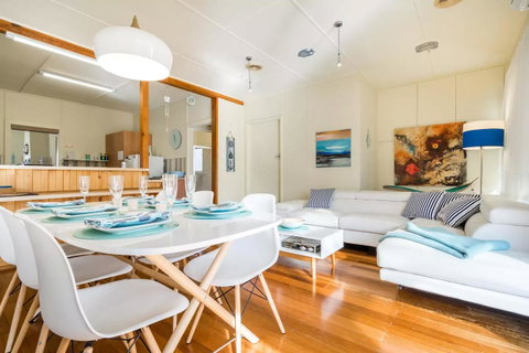 Nautique Beach House - Great Ocean Road Tourism 1