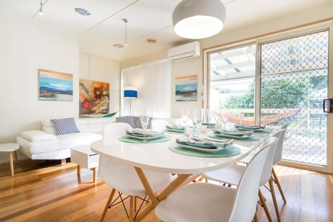 Nautique Beach House - Great Ocean Road Tourism 0