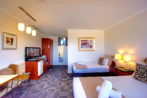 The Sandridge Motel - Great Ocean Road Tourism 10