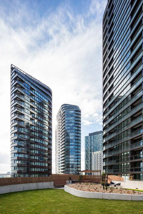 Winston Apartments Docklands - Great Ocean Road Tourism 4