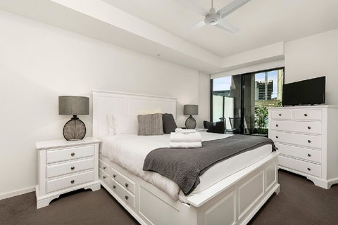 Melbourne Holiday Apartments Flinders Wharf - Great Ocean Road Tourism 38