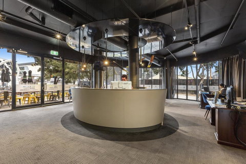 Melbourne Holiday Apartments Flinders Wharf - Great Ocean Road Tourism 8