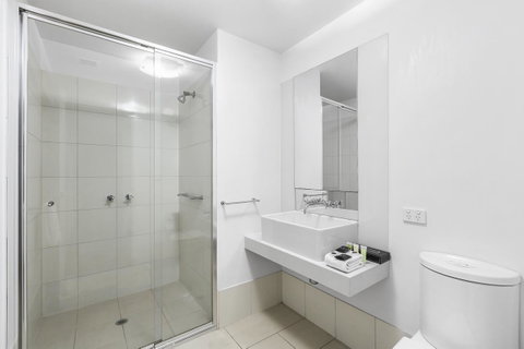 Melbourne Holiday Apartments Flinders Wharf - Great Ocean Road Tourism 18