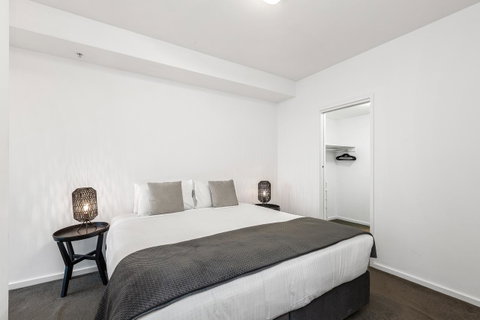 Melbourne Holiday Apartments Flinders Wharf - Great Ocean Road Tourism 13