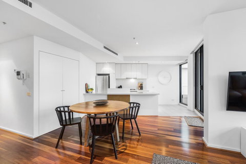 Melbourne Holiday Apartments Flinders Wharf - Great Ocean Road Tourism 30