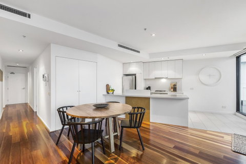 Melbourne Holiday Apartments Flinders Wharf - Great Ocean Road Tourism 34