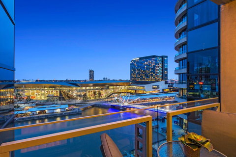Melbourne Holiday Apartments Flinders Wharf - Great Ocean Road Tourism 14