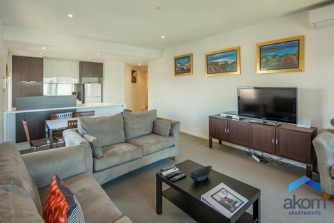AKOM AT Docklands - Great Ocean Road Tourism 15