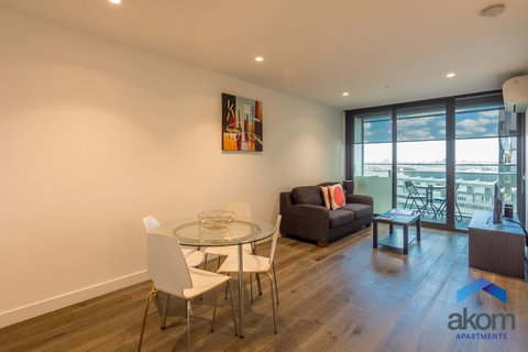 AKOM AT Docklands - Great Ocean Road Tourism 24
