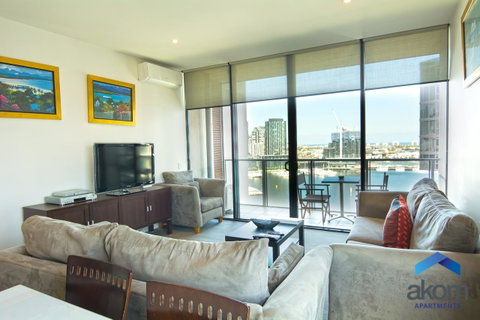 AKOM AT Docklands - Great Ocean Road Tourism 16