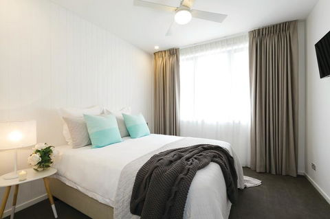 Lakes Edge Apartments - Great Ocean Road Tourism 1