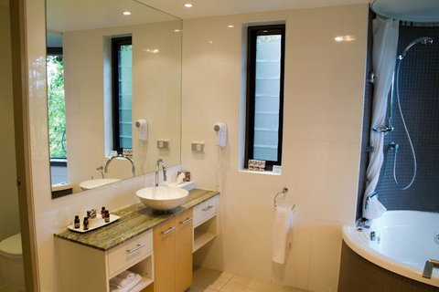 Balgownie Estate Yarra Valley - Great Ocean Road Tourism 3