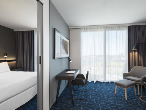 Vibe Hotel Melbourne Docklands - Great Ocean Road Tourism 24
