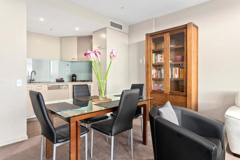 Docklands Private Collection - NEWQUAY - Great Ocean Road Tourism 15