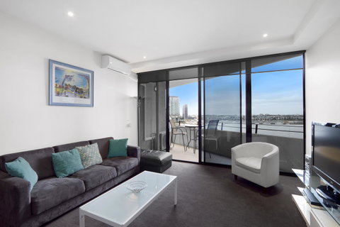 Docklands Private Collection - NEWQUAY - Great Ocean Road Tourism 30