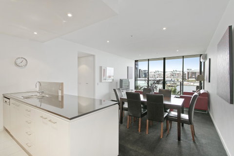Docklands Private Collection - NEWQUAY - Great Ocean Road Tourism 29