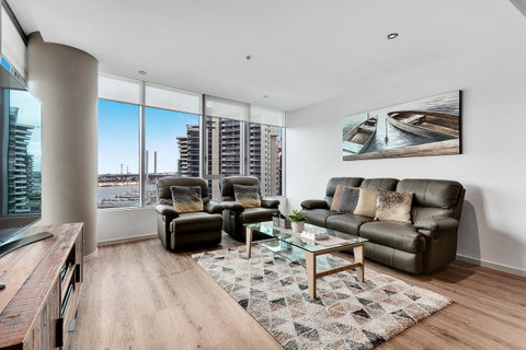 Docklands Private Collection - NEWQUAY - Great Ocean Road Tourism 5