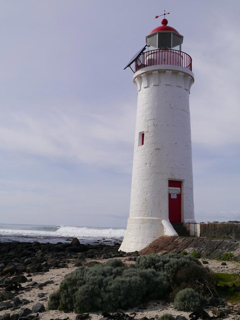 Eastern Beach Holiday Units - Great Ocean Road Tourism 8