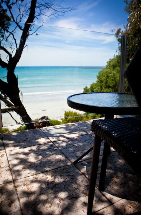 Battery Cove Beach Front Apartment - Great Ocean Road Tourism 5