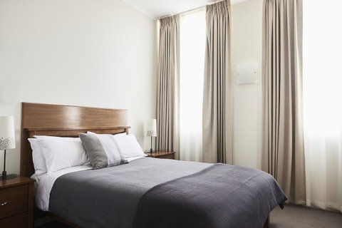 Plough Hotel - Great Ocean Road Tourism 1