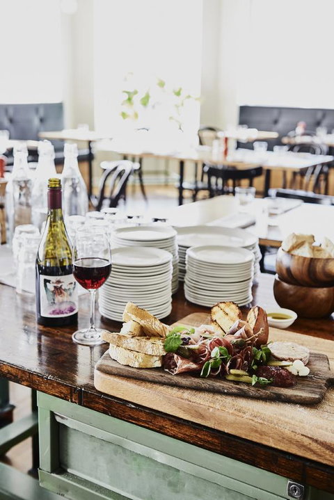 Plough Hotel - Great Ocean Road Tourism 23