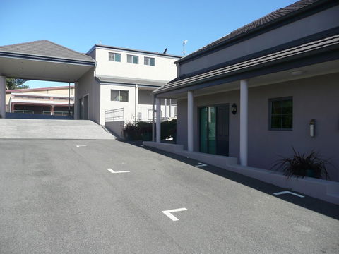 Quality Inn & Suites The Menzies - Great Ocean Road Tourism 5